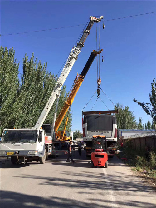 城步港口集装箱搬运案例